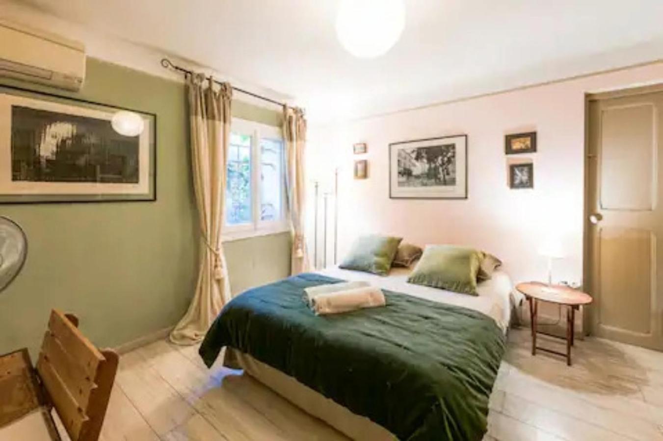 Appartement Complet Ou 2 Chambres De Charme En Centre-Ville Arlés Exterior foto