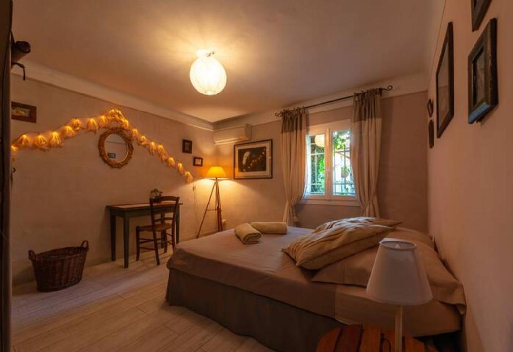 Appartement Complet Ou 2 Chambres De Charme En Centre-Ville Arlés Exterior foto